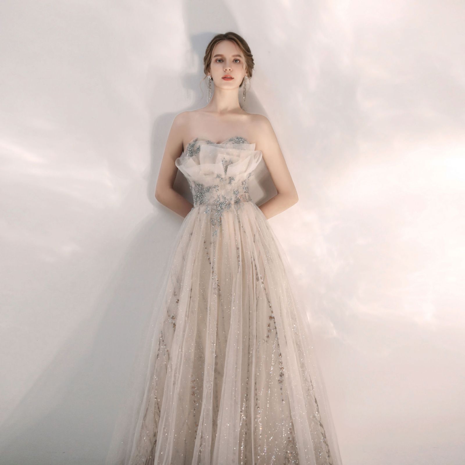 ウェディングドレス エンパイア 二次会ドレス 花嫁ドレス 大きいサイズ パーティー ロングドレス 演奏会 イブニングドレス カラードレス 成人式 Aライン