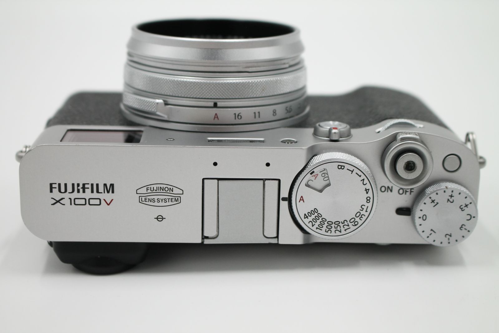 シャッター回数6000回！ 富士フイルム FUJIFILM デジタルカメラ