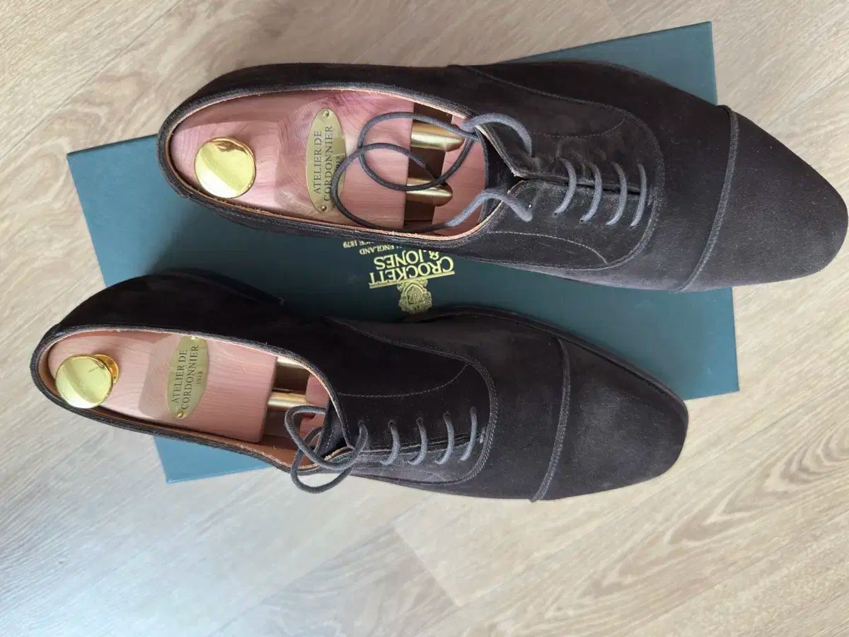 最安値！UK 6E CROCKETT&JONES HALLAM 最安値！UK 6E CROCKETT&JONES HALLAM - メルカリ