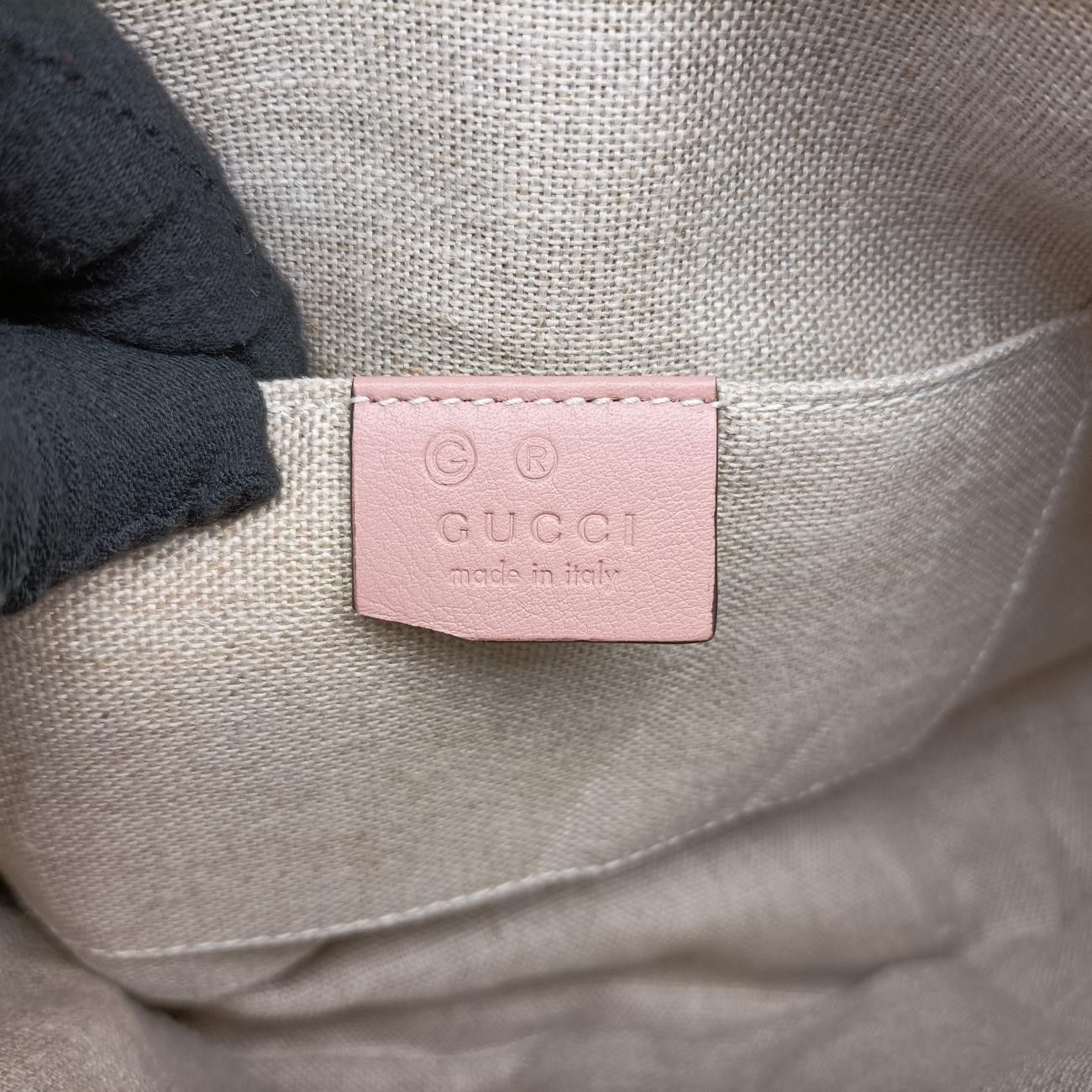 グッチGucciマイクログッチシマピンクレザー449654B020450987