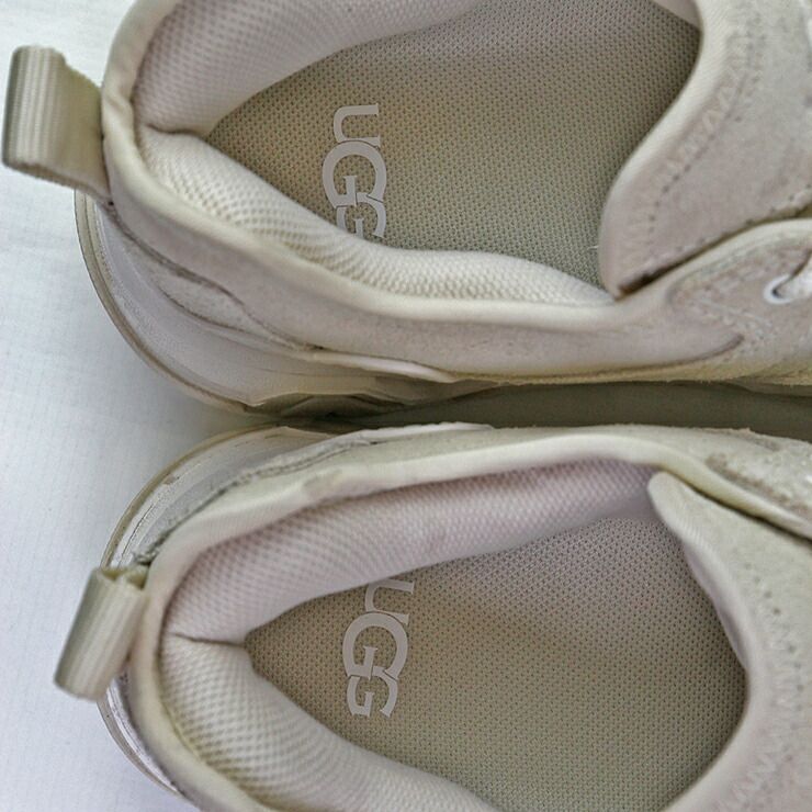 UGG アグ スニーカー W CAPTRAIL LOW キャップ トレイル ロー