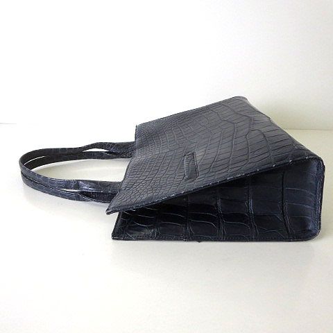 Taketi クロコダイル　ネイビー ショルダーバッグ タケチ Taketi クロコダイル ネイビー ショルダーバッグ タケチ - メルカリ