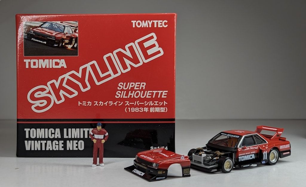 TOMICA SKYLINE スーパーシルエット 1983年前期型 シルビア スーパーシルエット 83年 | 製品をさがす | tomica