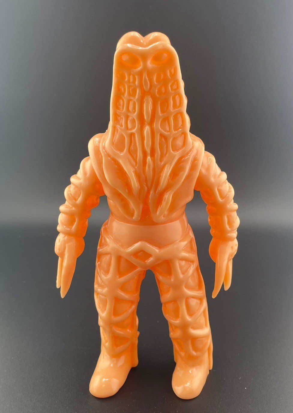 【中古品】　ゴドラ星人　未鮮色　ブルマァク　円谷プロ　怪獣　ソフビ　フィギュア 中古品】 ゴドラ星人 未鮮色 ブルマァク 円谷プロ 怪獣 ソフビ - メルカリ