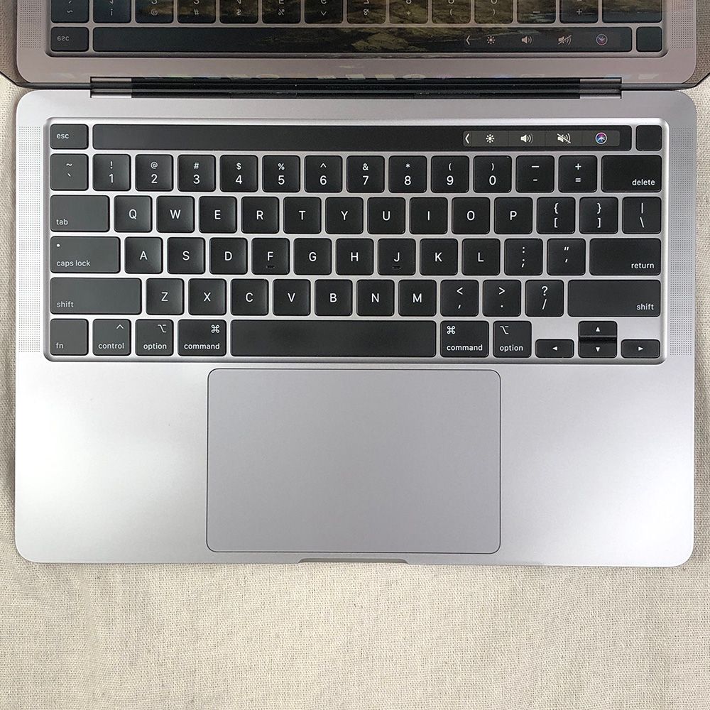 本体のみ】Apple MacBook Pro (13インチ 2020 Thunderbolt 3 本体のみ】Apple MacBook Pro (13インチ 2020 Thunderbolt 3