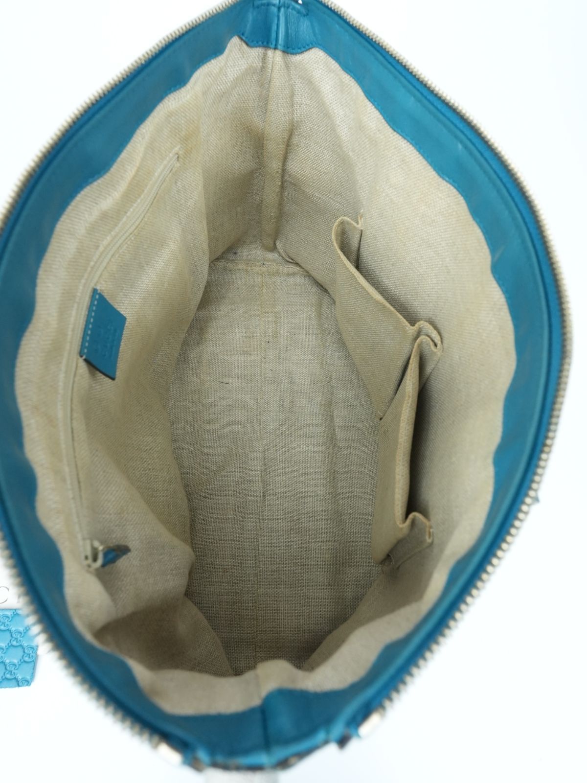 グッチGG柄 レザー エメラルドブルー A4収納可 レディース メンズ