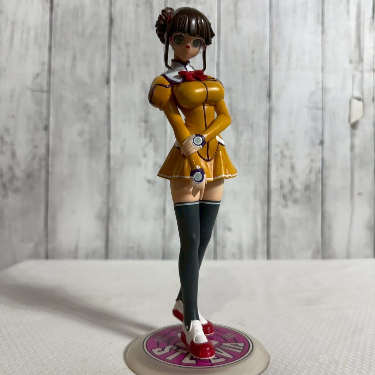 値下げ交渉歓迎 フィギュア 美少女 メガネ ツインお団子ヘア 黄色