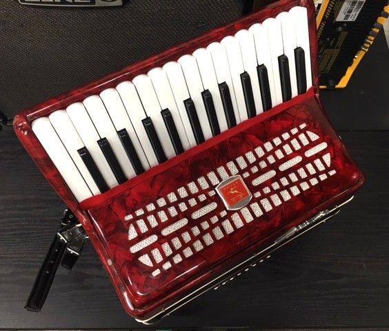 K【HY】【中古】BAILE バイレ アコーディオン ソフトケース付属