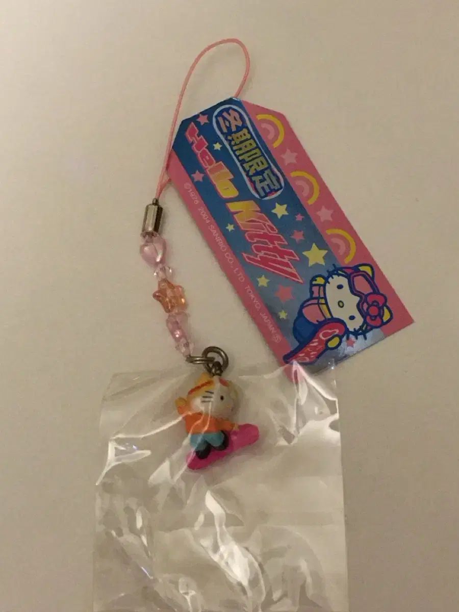 キティ レトロ ストラップ 21kC+cU6+7L.jpg_BO30,255,255,