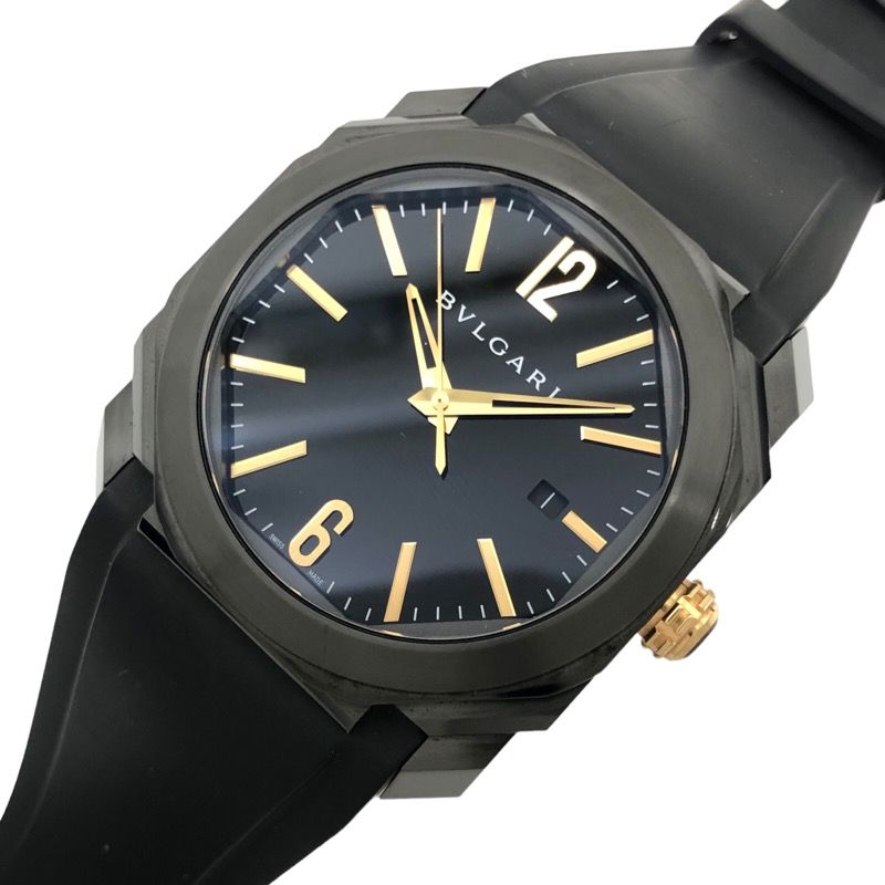 ブルガリ オクト ウルトラネロ SS×ラバー   メンズ 腕時計