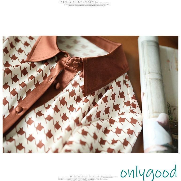 オシャレブラウス