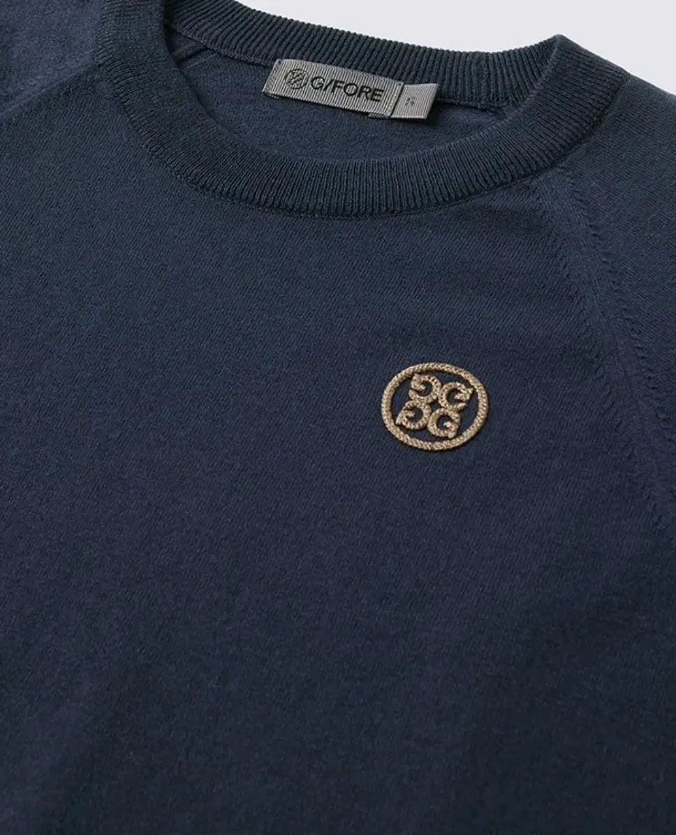 ラウンドネック