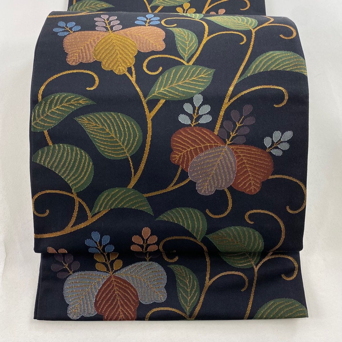 袋帯 秀品 織悦 落款 桐唐草 箔 黒 全通 正絹