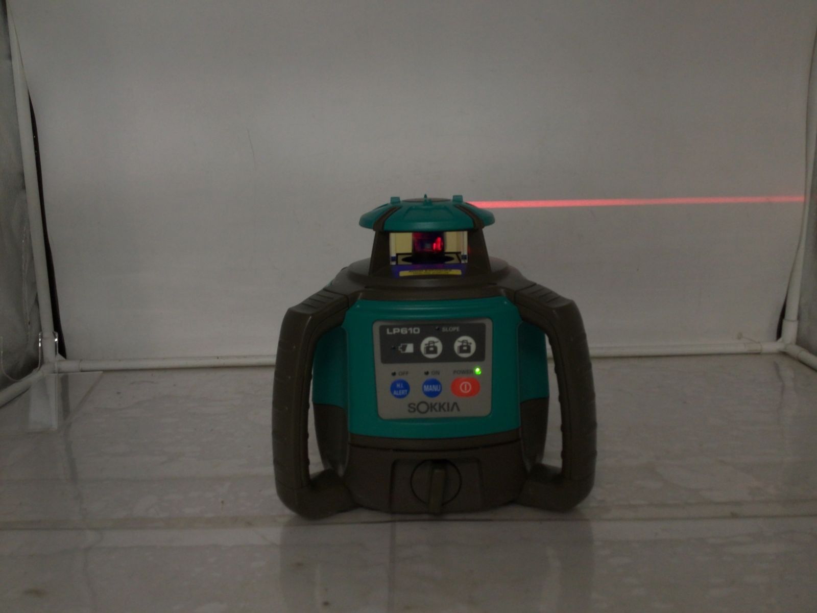 品 SOKKIA レーザーレベル LP60 IT9MZGVFJ0J4 エコツール笠寺店 M02 HRDEVELOPMENT_JP