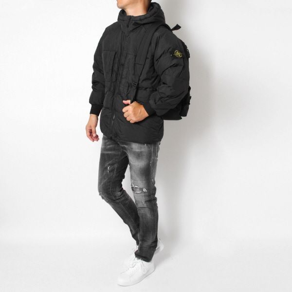 ストーンアイランド STONE ISLAND ワッペン付き ダウンジャケット