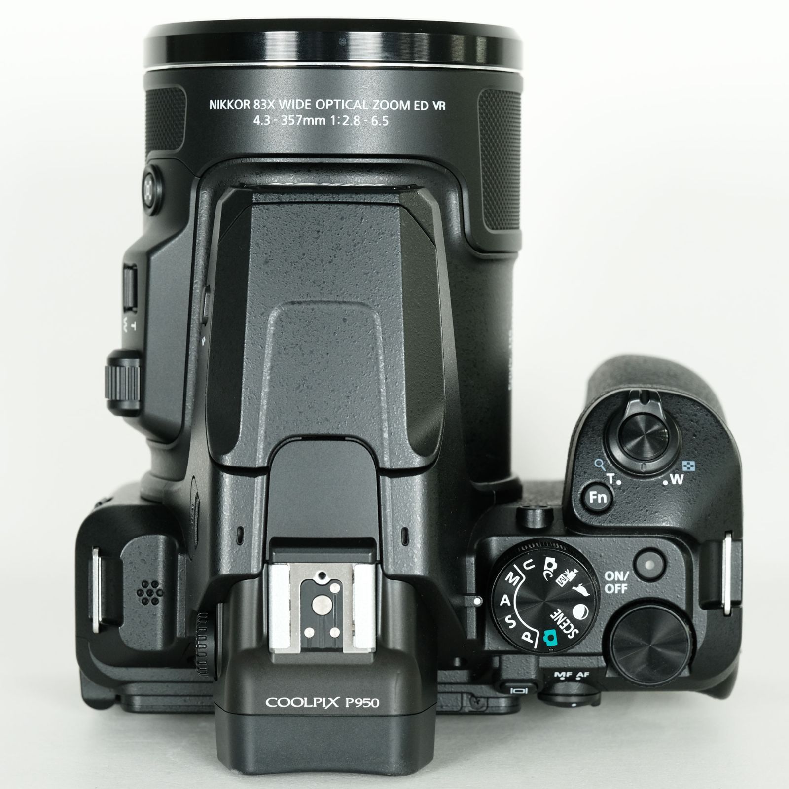 Nikon デジタルカメラ COOLPIX P950 （フィルターのおまけ付き） 美品｜フィルター・ケース付] Nikon COOLPIX P950 - メルカリ