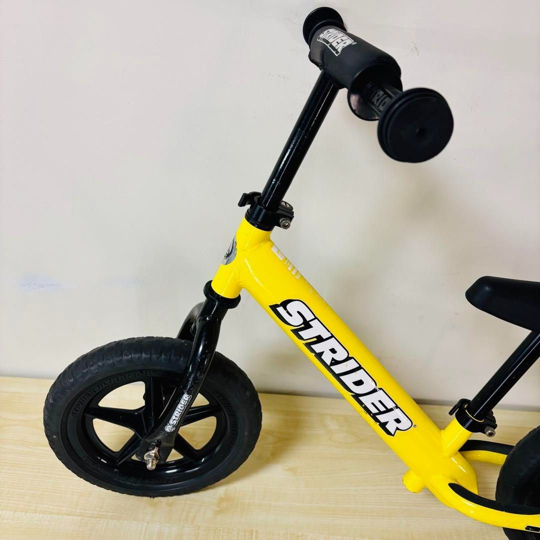 ストライダースポーツ12 イエロー1歳半〜5歳 27 kgまで 日本