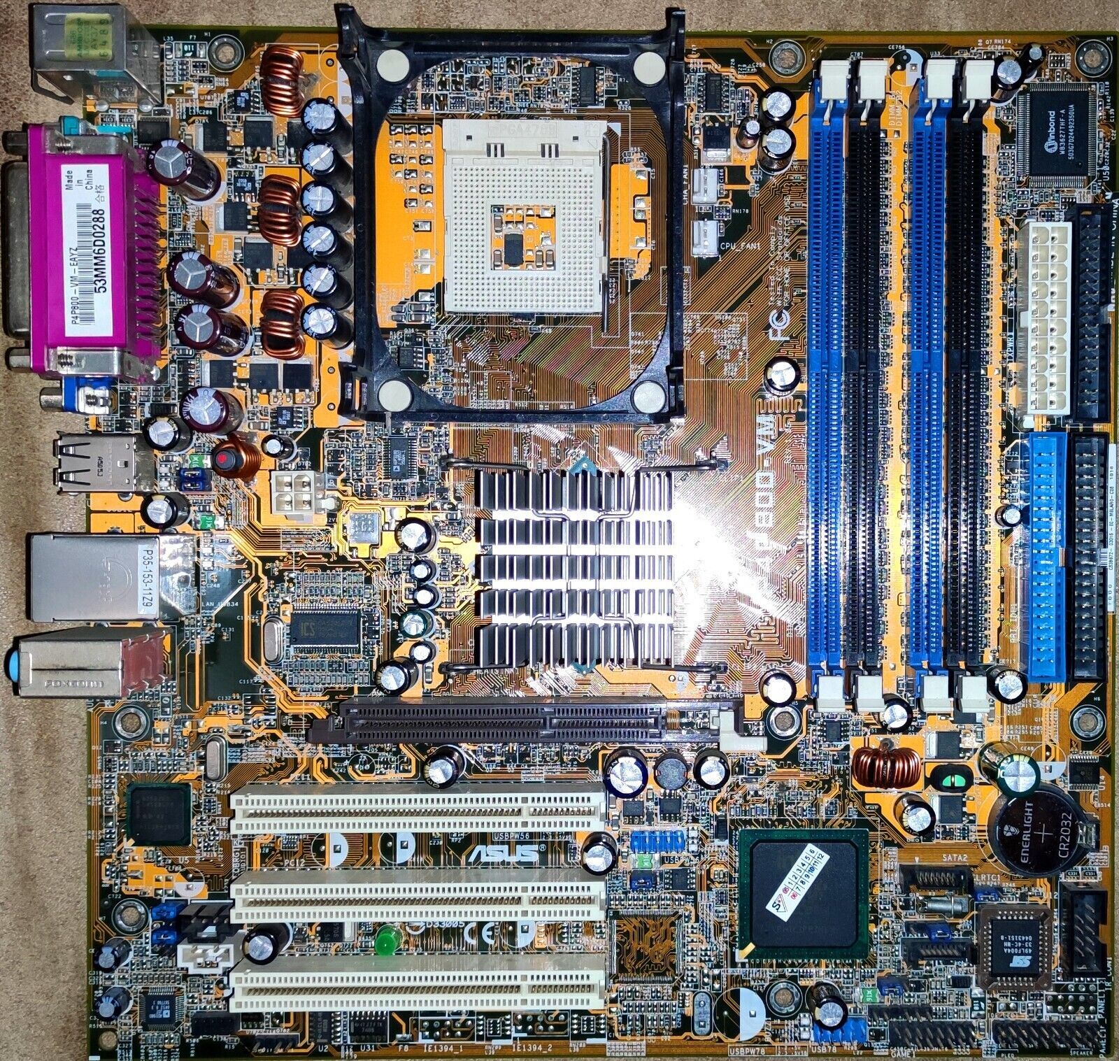 ASUS P4P800-VM 478 ソケット