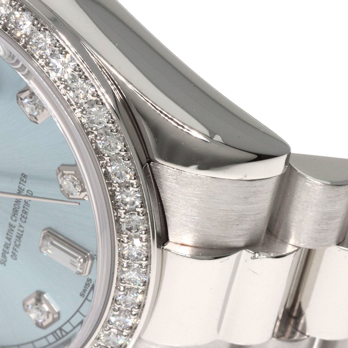 ロレックス 118346 のプラチナ ブレスレットの重さは 4 グラムです