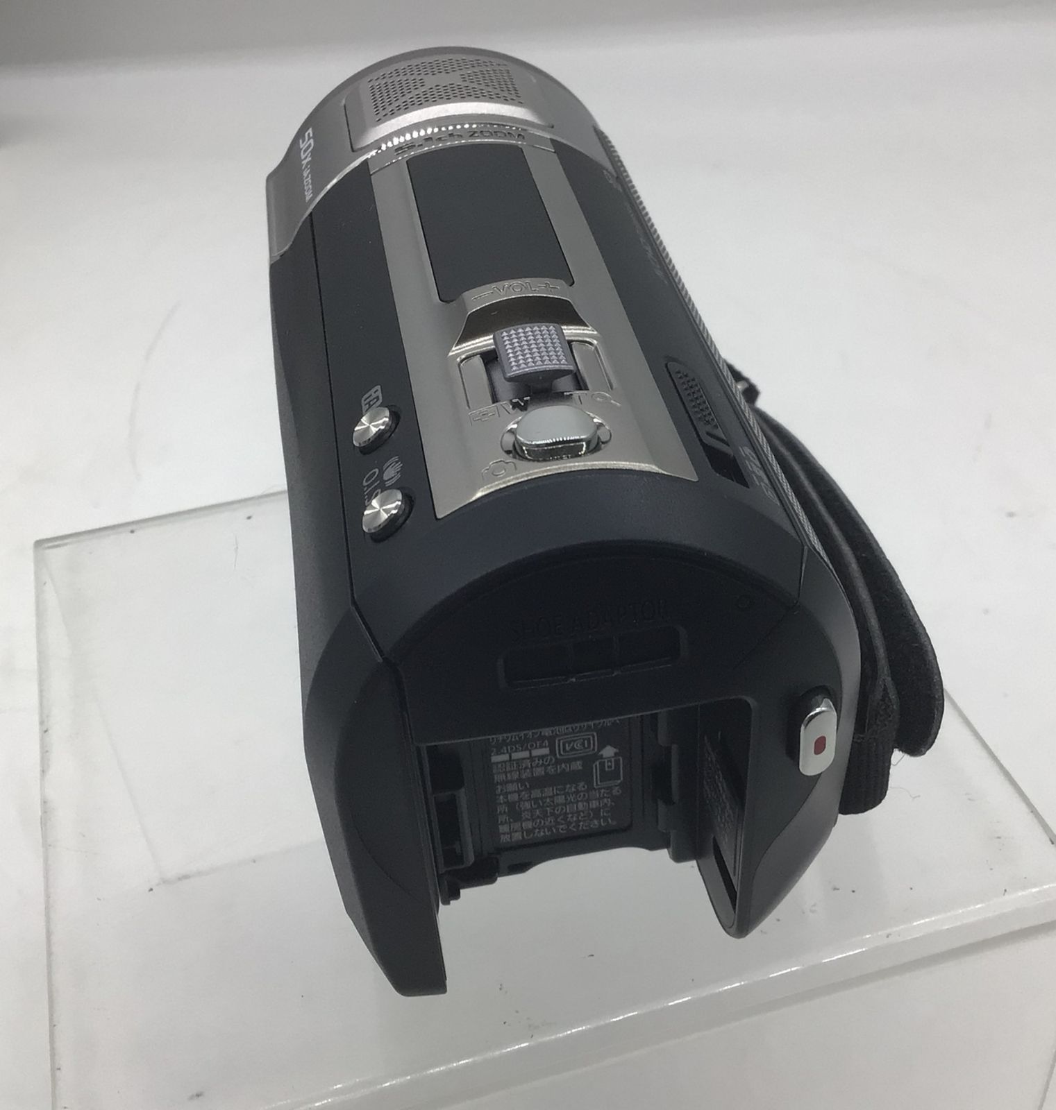 内臓メモリ64GB 広角28mm