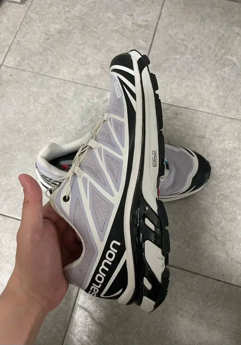 SALOMON