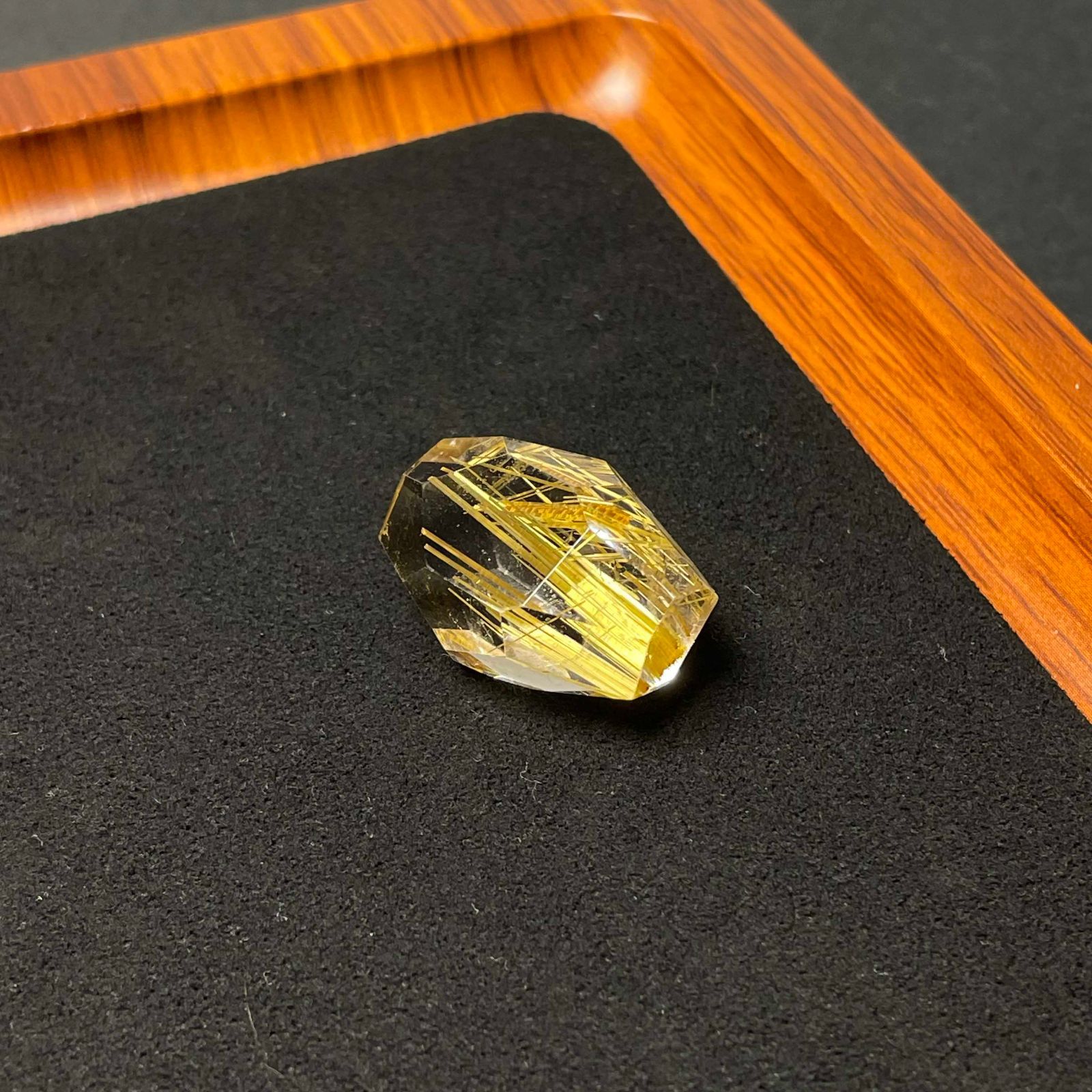 綺麗 EU製☆黄金タイチンルチル☆パワーストーン アクセサリー 天然石