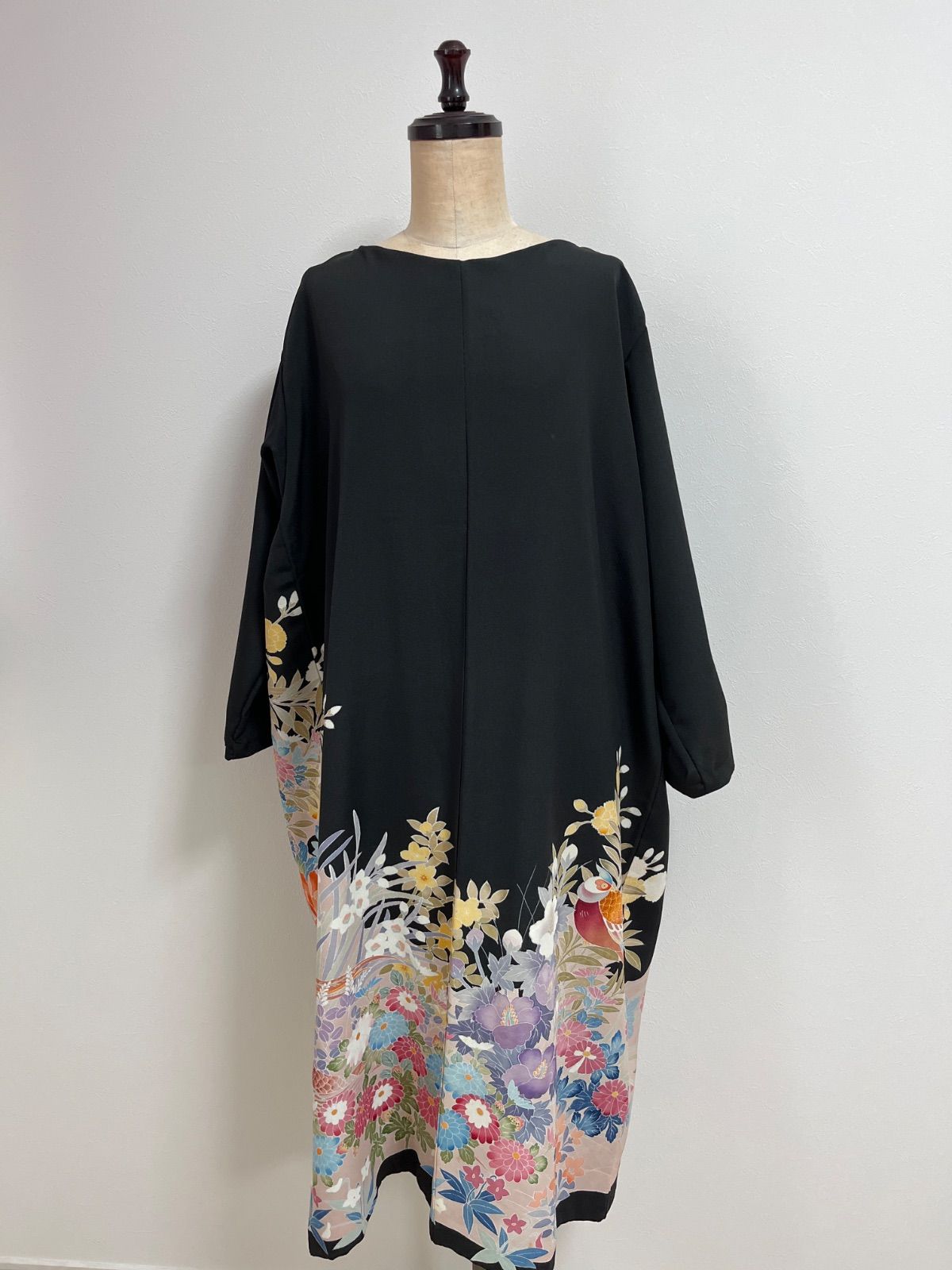 正絹着物リメイク 豪華花柄 ゆったりサイズ