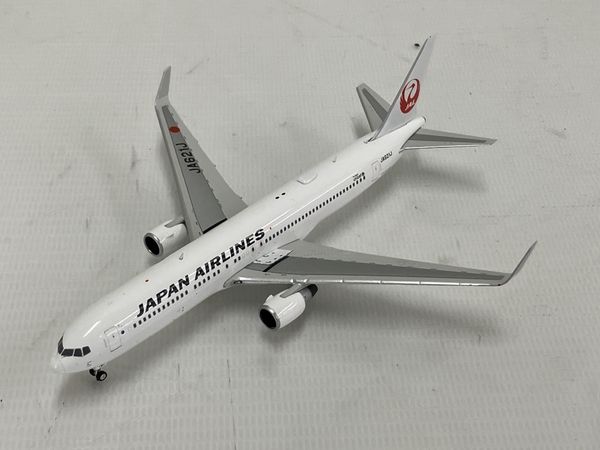 1/400 BOEING 767-300ER 日本航空 JA621J 1/400 B767-300ER JAL 新鶴丸塗装 JA621J ［04346] フェニックス