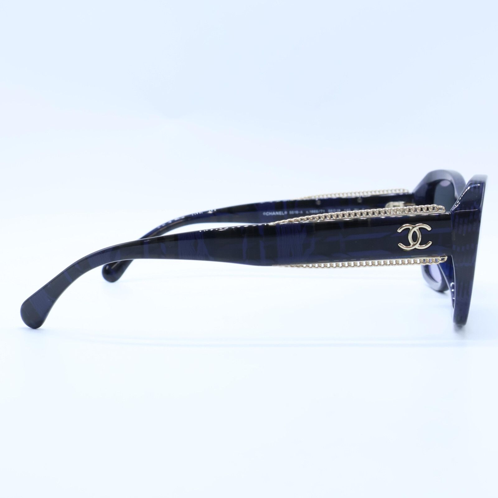 新しいスタイル Chanel 小物 ケース付き サングラス スクエア型