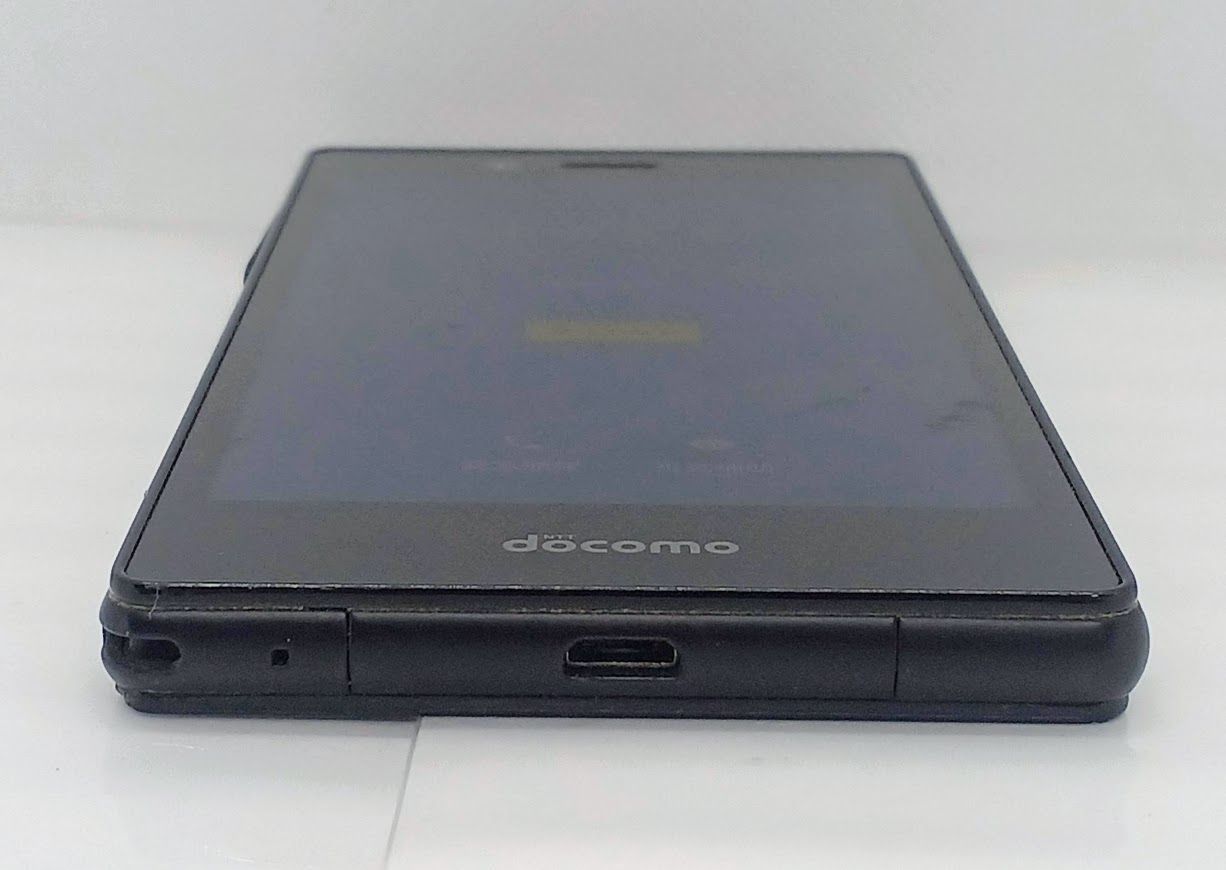 docomo  MONO（MO-01J）Android スマートフォン　ブラック　中古2