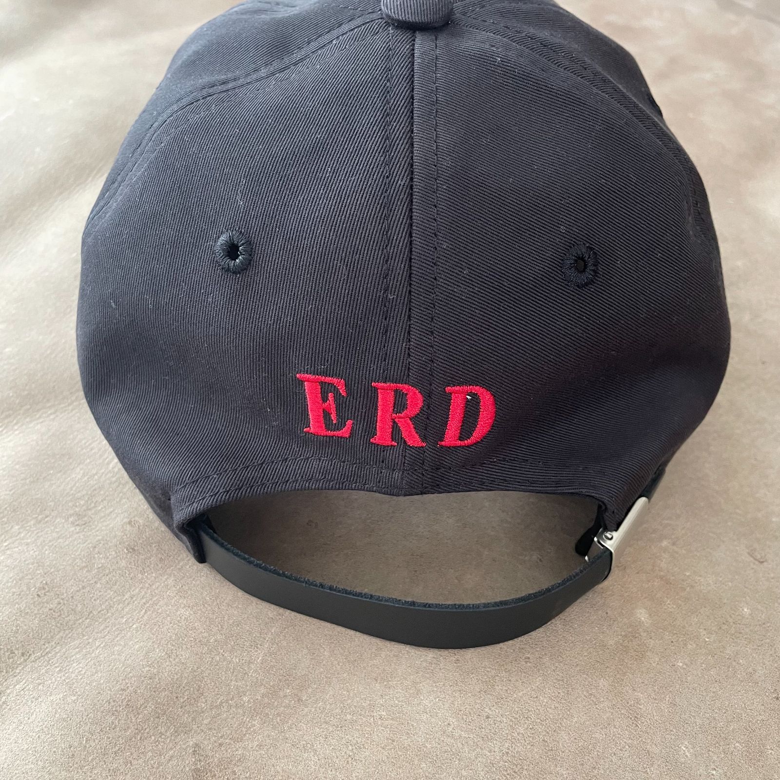 新品/本物】ENFANTS RICHES DÉPRIMÉS LESS THAN ZERO HAT - メルカリ