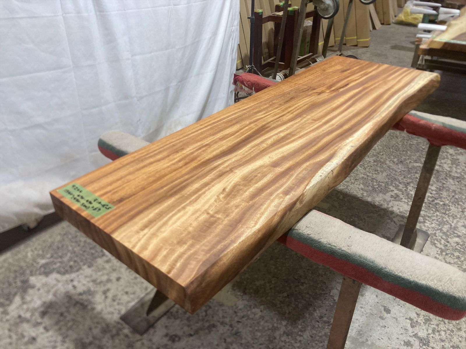 一枚板無垢 乾燥材