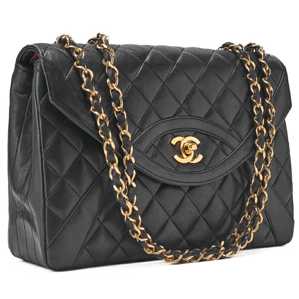 ☪ CHANEL