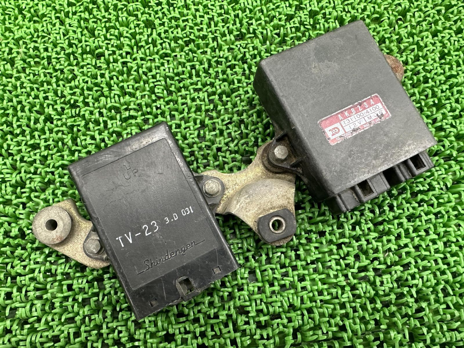 CBR400F イグナイター MJ6 ホンダ 純正 中古 バイク 部品 NC17