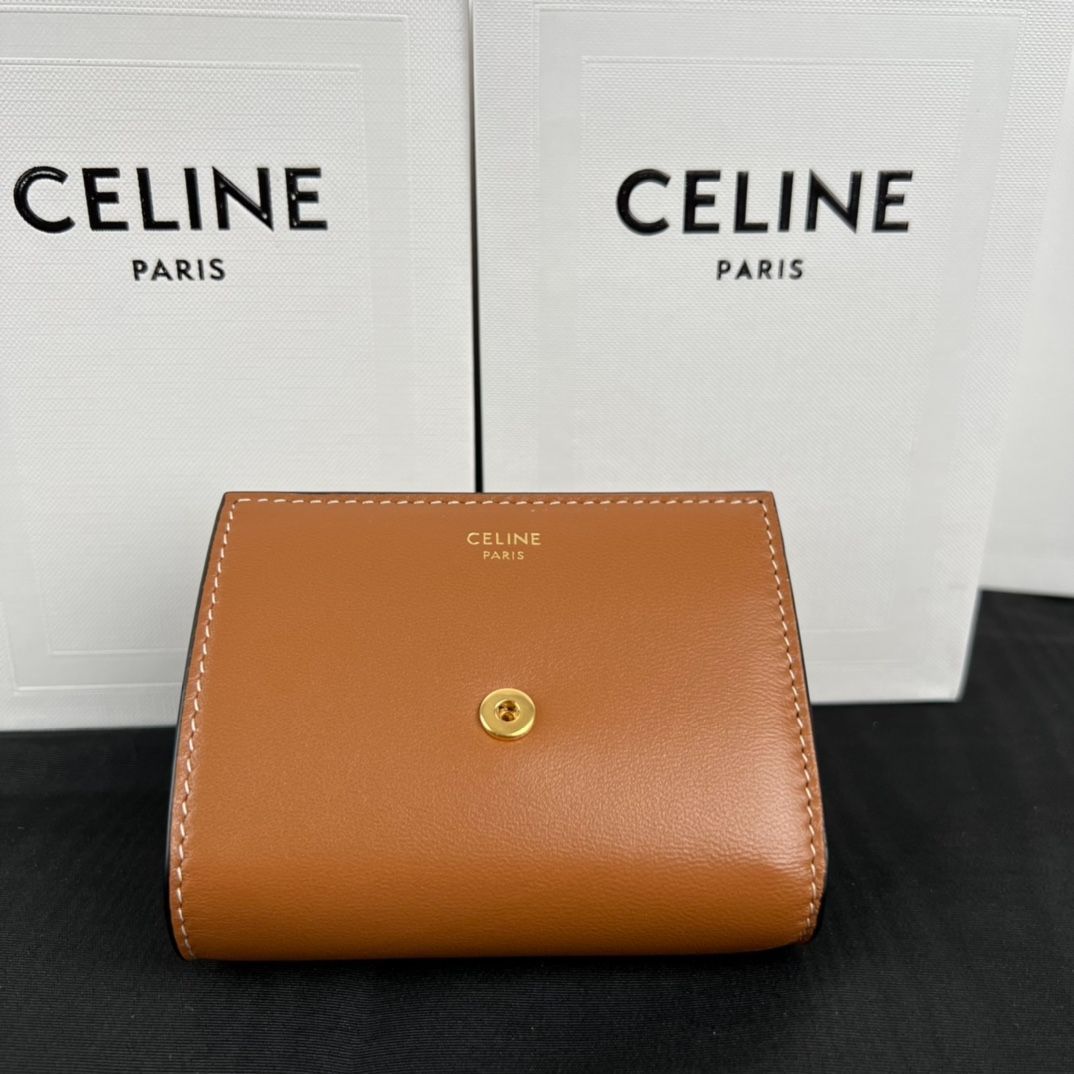 CELINE セリーヌ トリオンフ コンパクト財布 SMALL TRIOMPHE