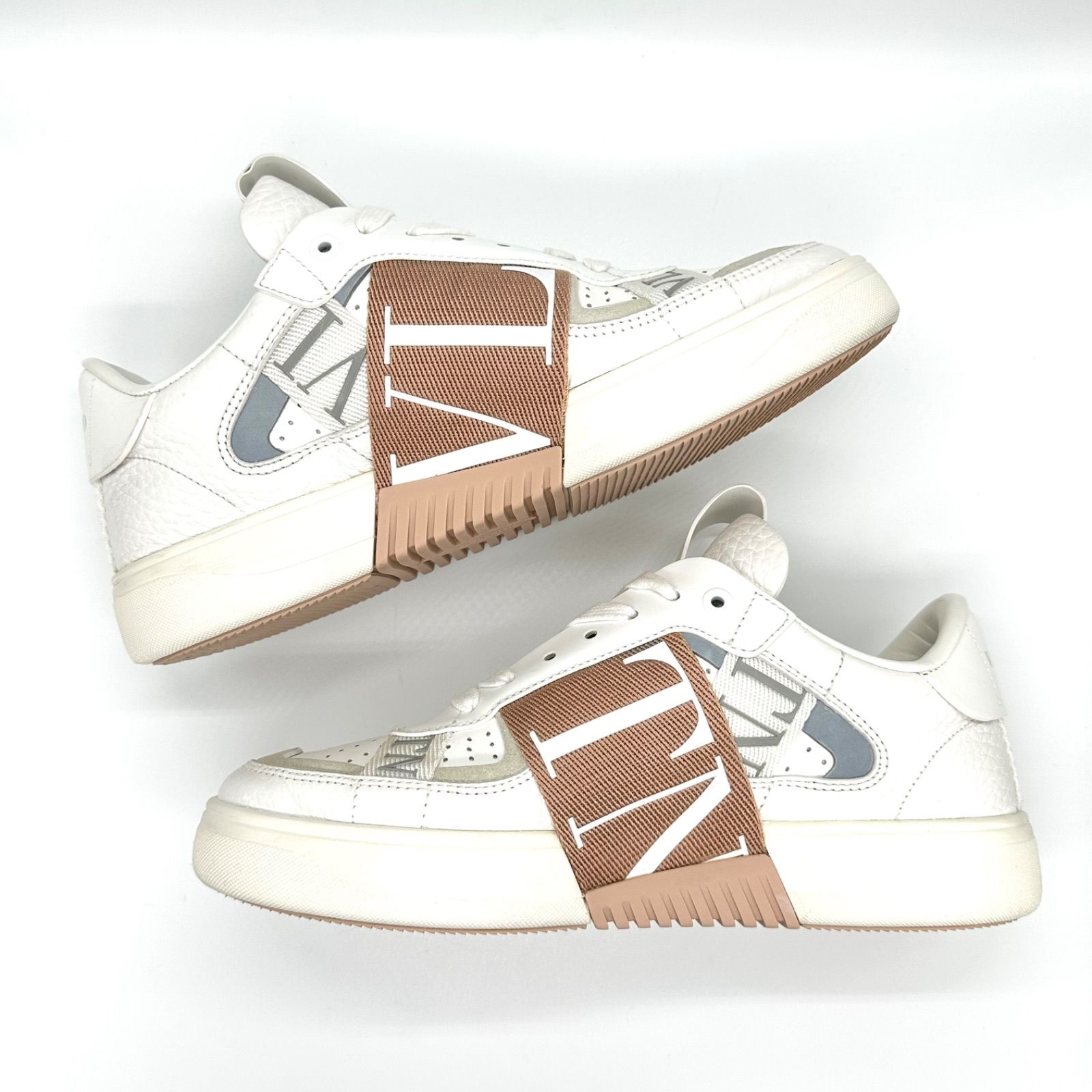 Valentinoレディーススニーカー24cm