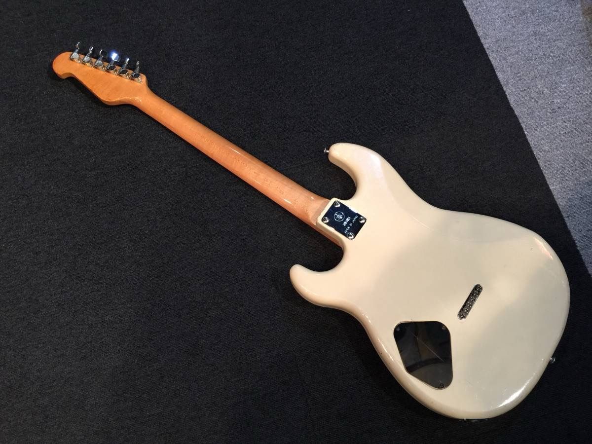 No.081922 JAPAN VINTAGE YAMAHA SC-700 アイボリーホワイト EX