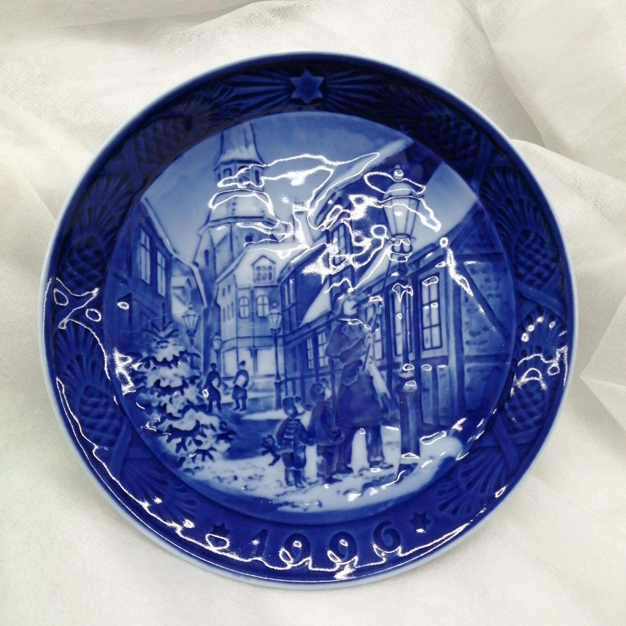 ロイヤルコペンハーゲン(Royal Copenhagen) イヤープレート 1996