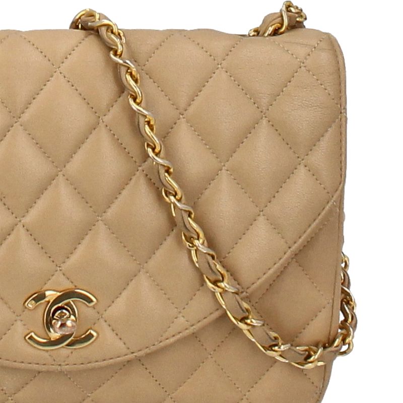 美品　シャネル　ラムスキン　チェーン　ショルダーバッグ　ベージュ 楽天市場】【シャネル】CHANEL マトラッセ 25 ラムスキン