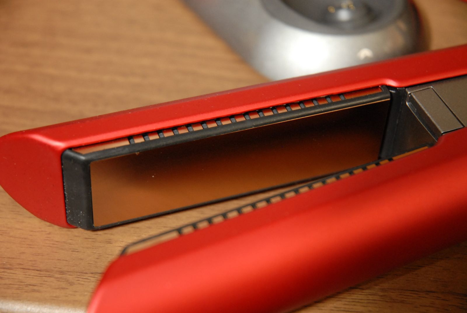 ダイソン 販売済み Dyson Corrale HS03 NF ヘアーアイロン レッド