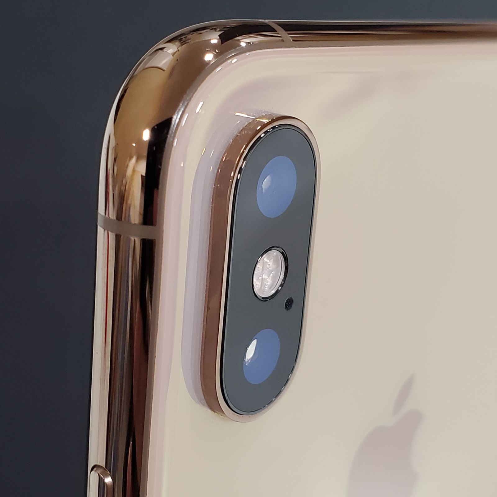 Apple iPhone Xs ゴールド 本体 256GB Simロックなし Apple iPhone XS GOLD 256GB SIMロック解除