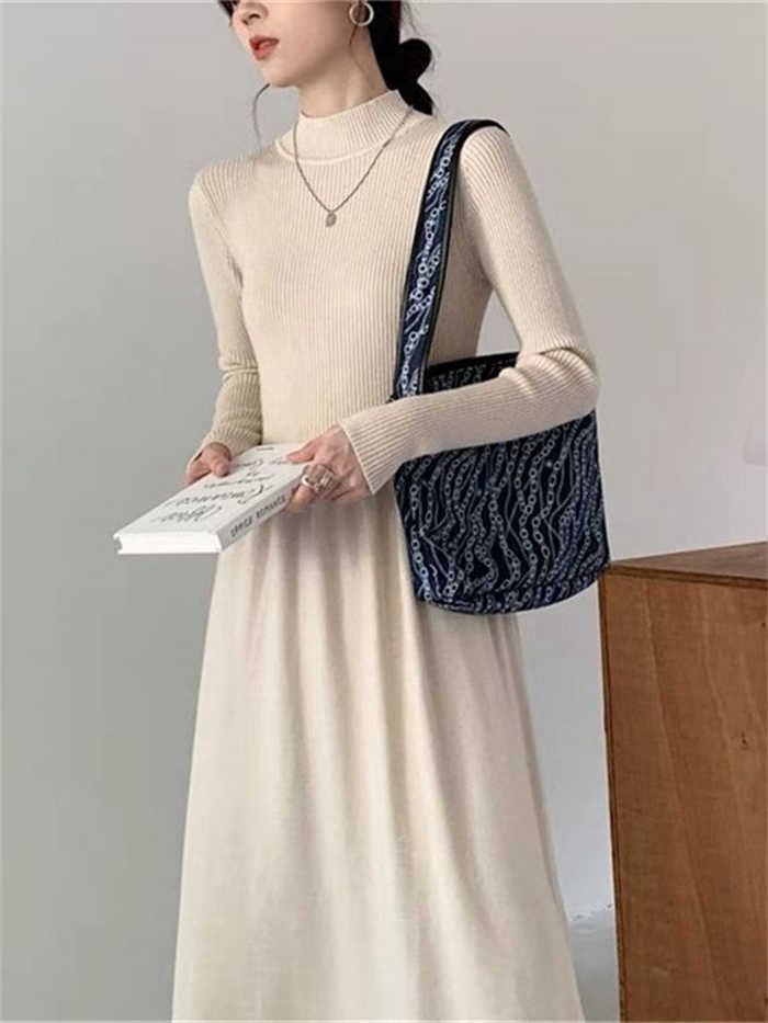 ハーフネック ニットワンピース