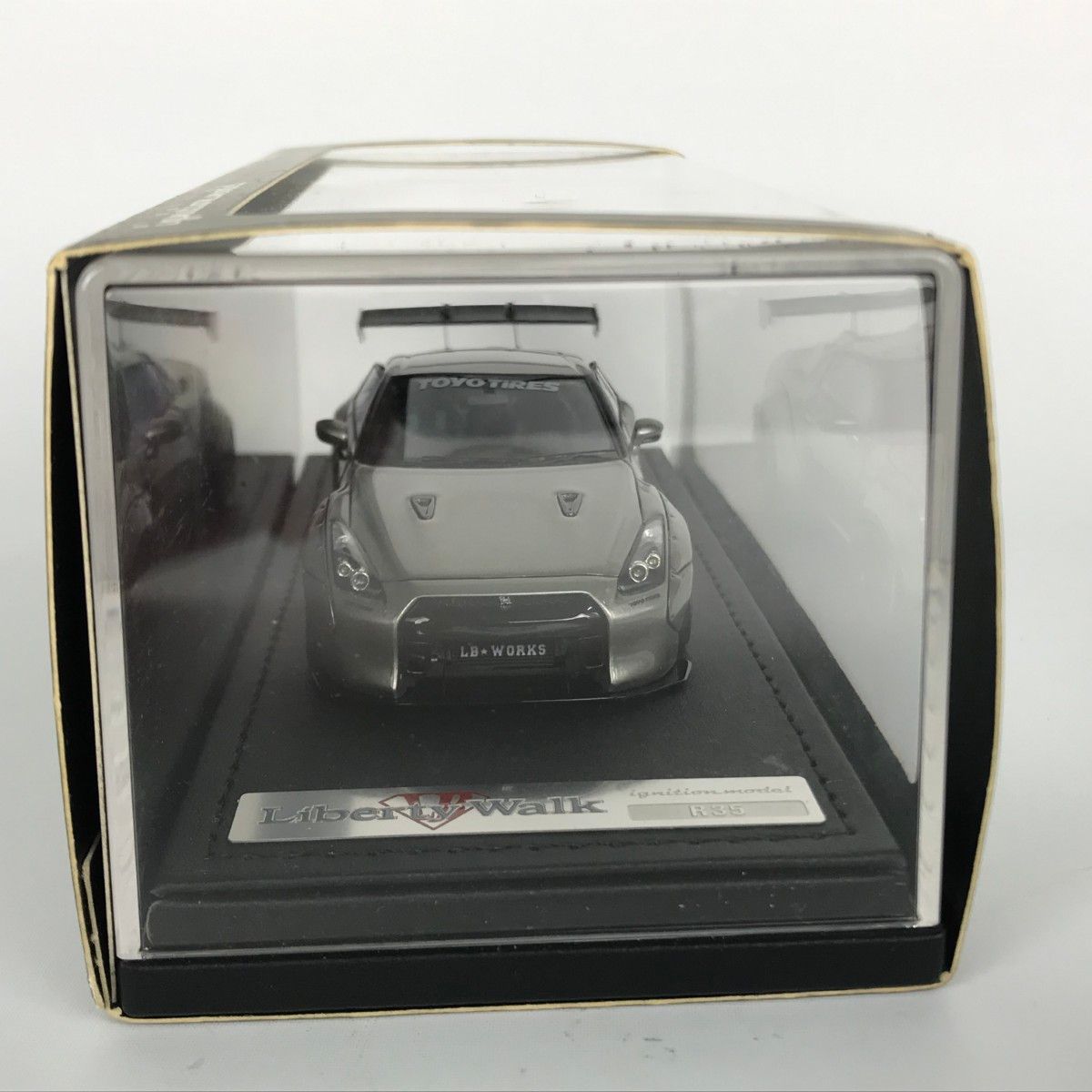 □□ イグニッションモデル 1/43 LB-WORKS GT-R Nissan R35 ガン