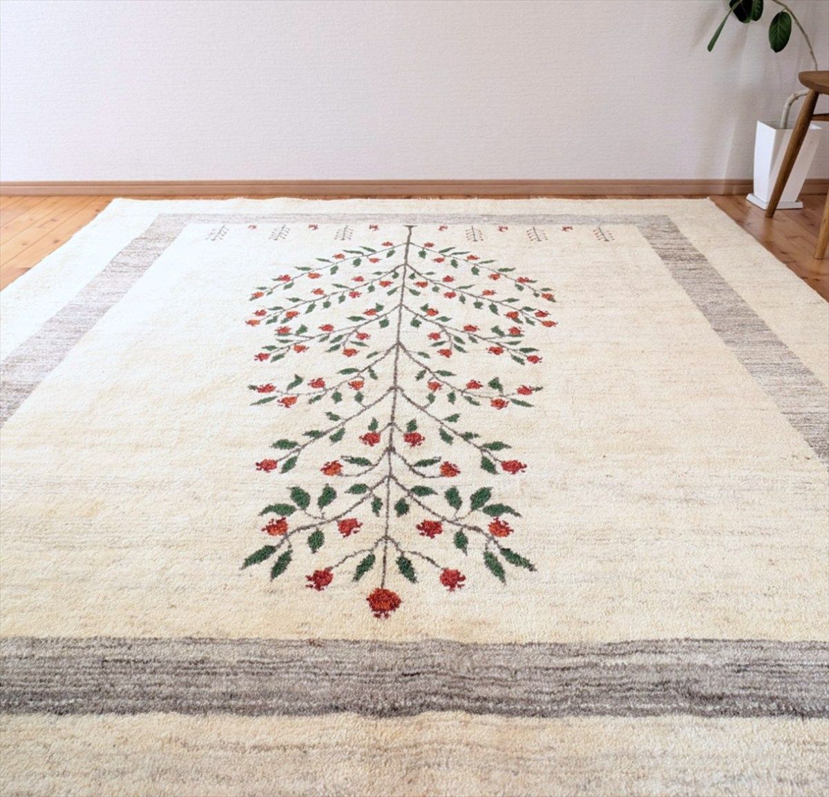 ペルシャ ギャッベ リビング ダイニング 240×202cm アイボリー