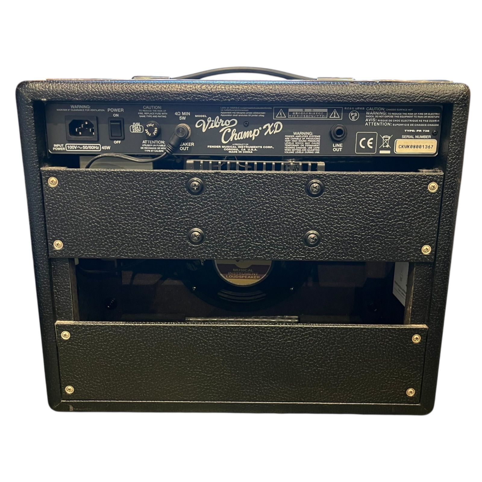 Fender フェンダー