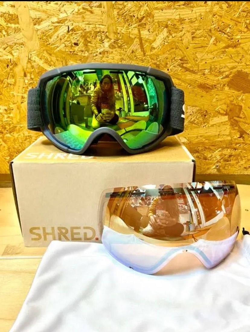 shred シュレッド SHREDゴーグル