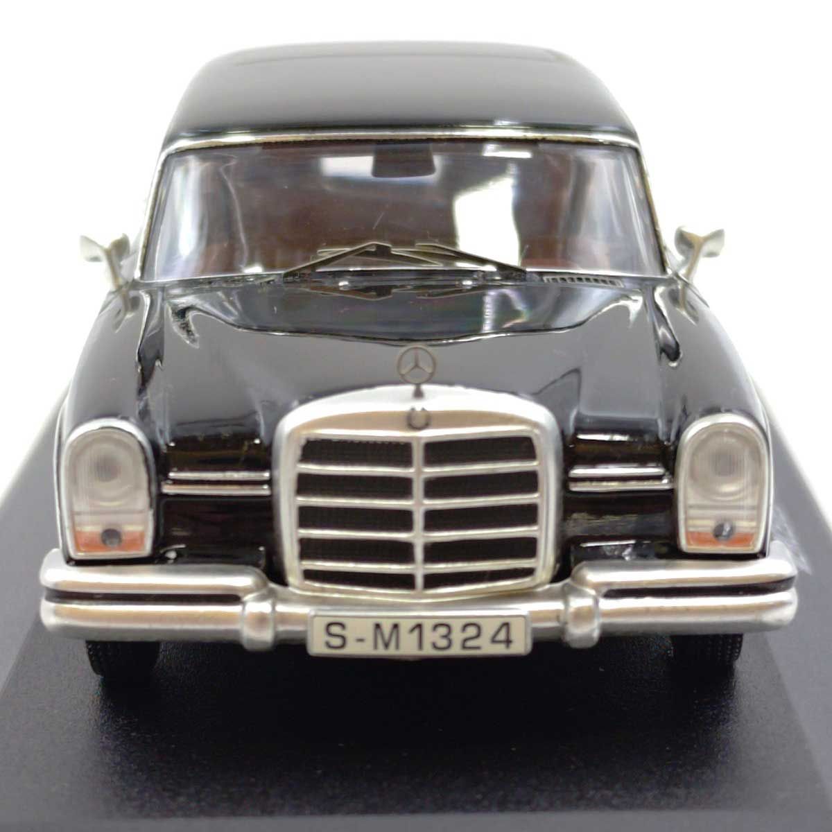 1/43 メルセデス・ベンツ600 Pullman 1963 クラシックコレクション