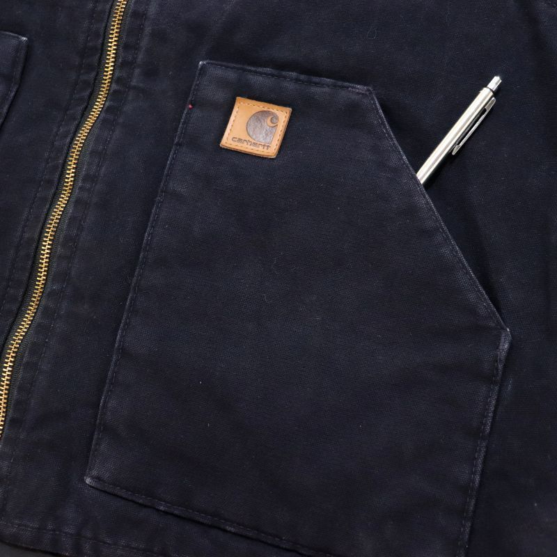 00s Carhartt ワンポイント ワーク 中綿 ダック ベスト メンズ 表記XLサイズ