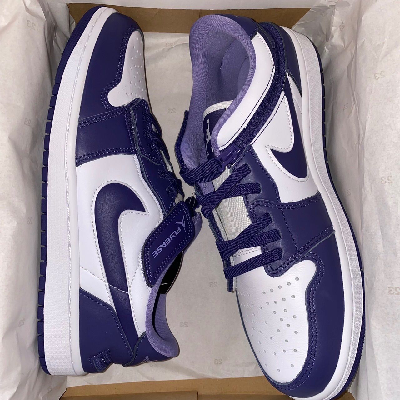 Nike Air Jordan 1 Low FlyEase 