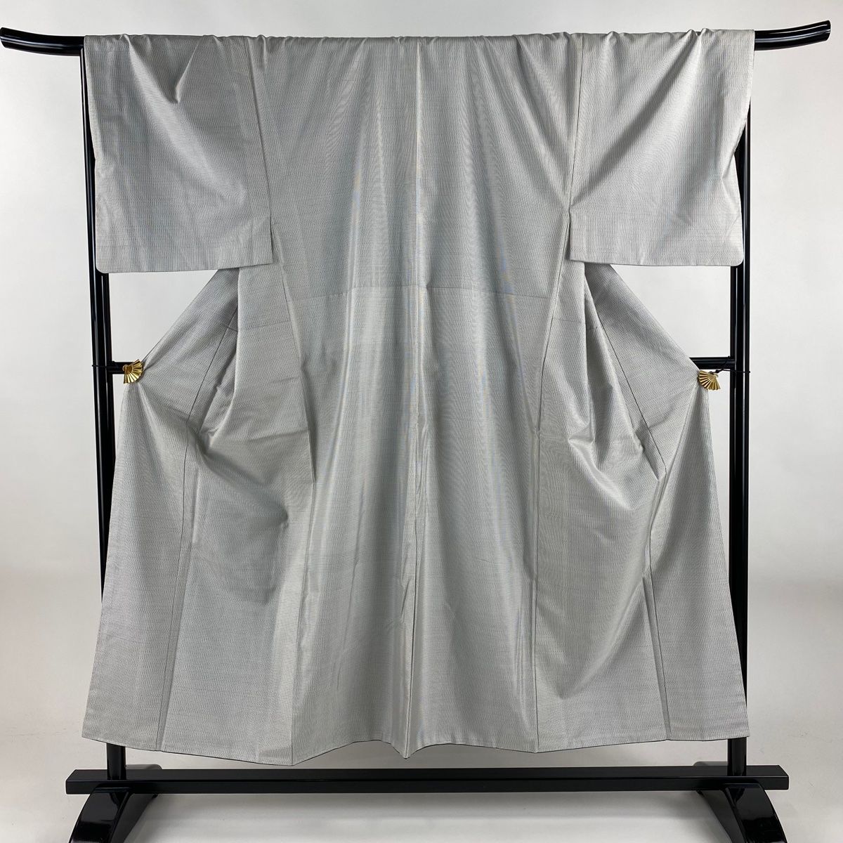 男着物 身丈150.5cm 裄丈71cm L 袷 アンサンブル 大島紬地 証紙 格子 灰白 正絹